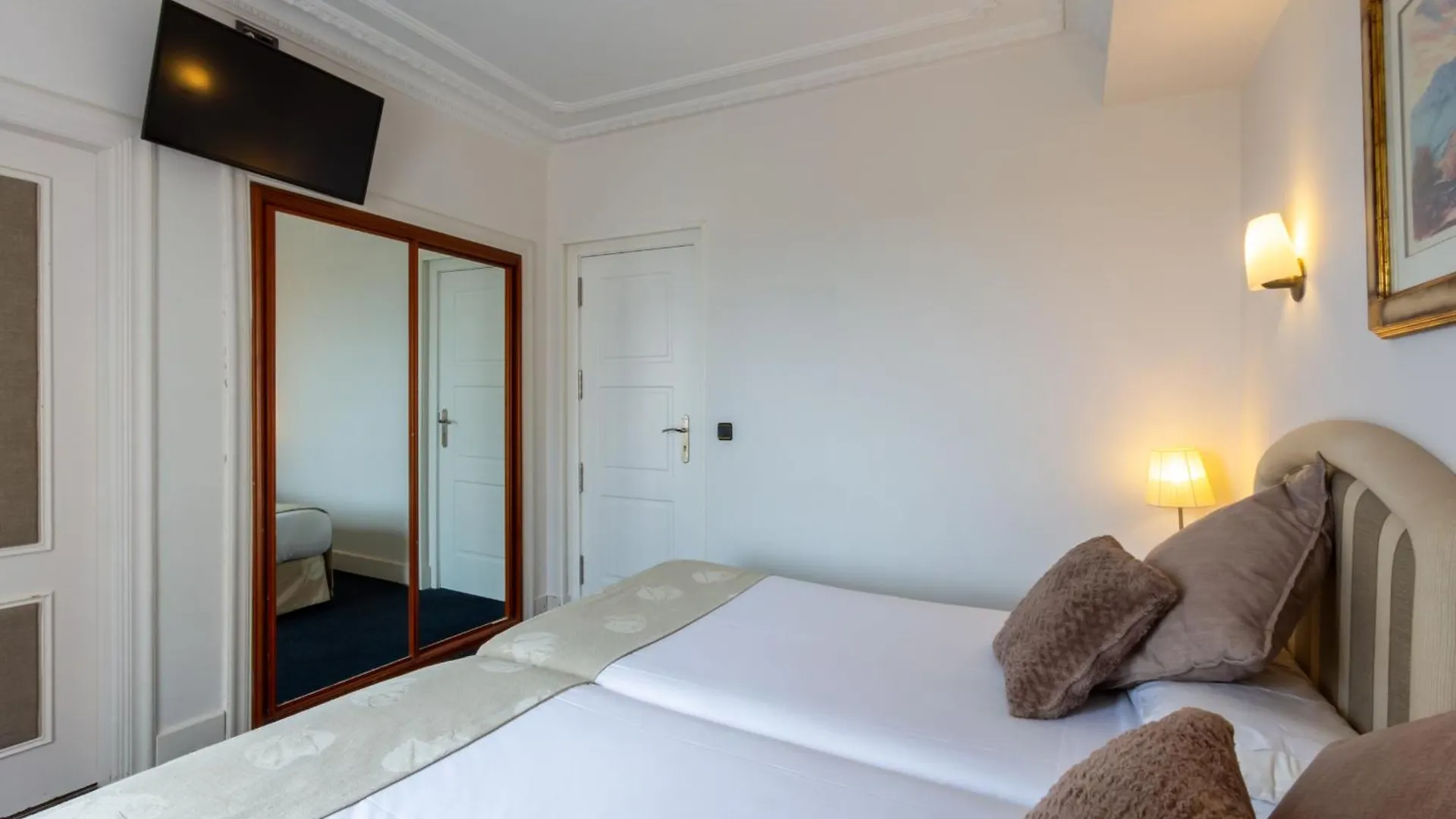 Marixa Hotel Laguardia